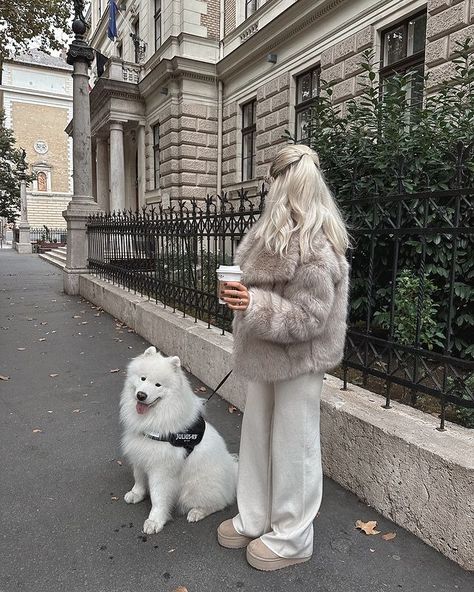 All Posts • Instagram Europe Fall Outfits, Faux Fur Coats Outfit, European Fall, Fur Jacket Outfit, Nyc Winter Outfits, Fur Outfit, Fur Coat Outfit, London Kensington, Stylish Winter Outfits