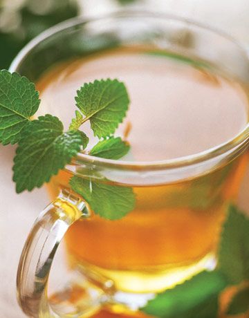 ''Home Made Herbal Tea's Parsley Tea, Lemon Balm Tea, Kidney Cleanse, Herbal Infusion, Toning Workouts, Lemon Balm, A Cup Of Tea, Healing Herbs, Back To Nature