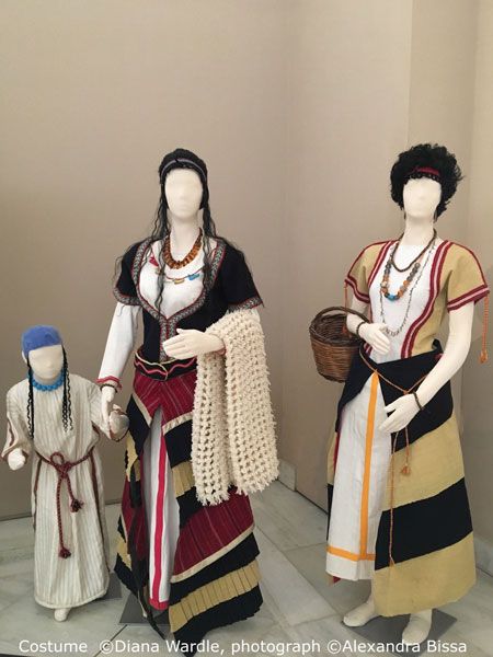 Medieval Clothing, Earth Clothes, Bronze Age Civilization, Minoan Art, Aged Clothing, University Of Birmingham, Ancient Mesopotamia, History Fashion, Contemporary Fabric