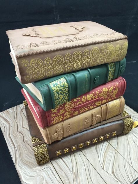 Vintage books cake - Cake by Galatia Groomsmen Cake, Books Cake, Baking Halloween, Police Cakes, Good Cakes, Book Cakes, Cake Wrecks, Book Cake, Sculpted Cakes