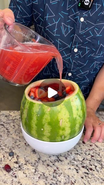 Food Dudes on Instagram: "Watermelon lover’s, TRY THIS! 🍉 #easyrecipe #homecooking #summer #foodhacks" Things To Do With A Watermelon, Watermelon Fruit Salad Bowl Party Ideas, Fun Watermelon Ideas, Summer Side Recipes, Watermelon Jello Fruit Bowl, Watermelon Jello Mold, Jello And Fruit Recipes, Watermelon Jello Slices With Fruit, Watermelon Ideas Party