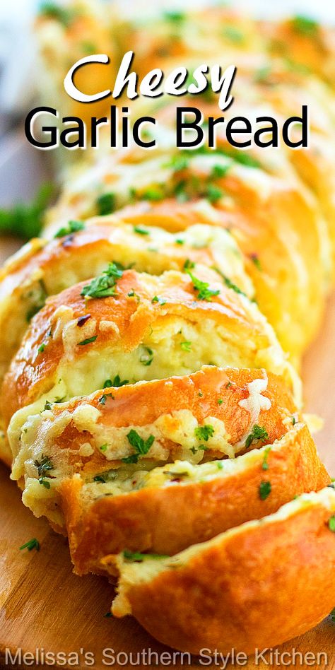 French Bread Cheesy Garlic Bread, Stuffed Garlic Cheese Bread, Garlic Bread With Pizza Dough, Recipes Using French Bread, Cheesy French Bread, Food Motion, Cheesy Garlic Bread Recipe, French Bread Loaf, Bread Biscuits