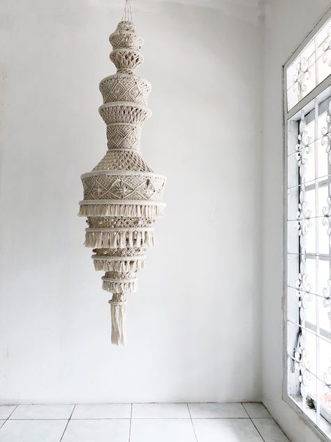 Macrame Pendant Light, Boho Style Lamps, Macrame Lantern, Macrame Lampshade, Macrame Wall Hanging Ideas, Crochet Lampshade, Macrame Light, Macrame Chandelier, Macrame Lamp