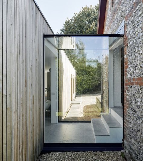 Architecture Windows, Farnsworth House, Modern Residential Architecture, Glass Extension, Plans Architecture, Modern Extension, Timber Cladding, Barn Conversion, Architecture Old