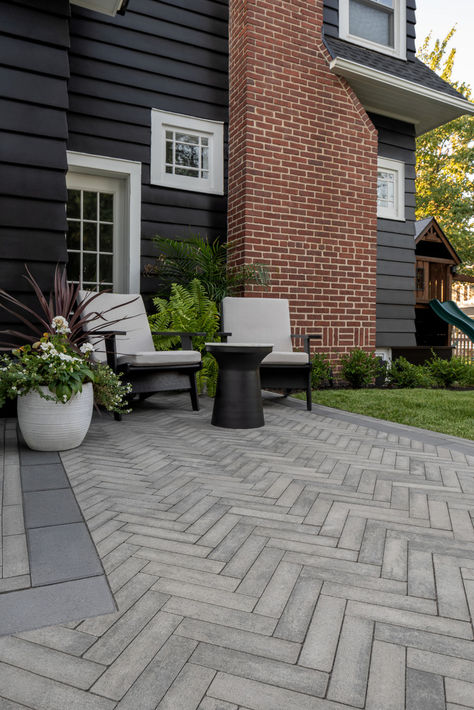 Small Patio Design, Paver Designs, Pavers Backyard, Porch Tile, Paver Driveway, Front Landscaping, Backyard Remodel, Front Patio, Backyard Garden Design