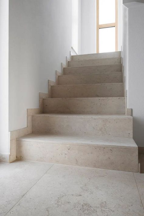 Stairway Decorating, Wood Handrail, Flooring For Stairs, Modern Flooring, Tile Stairs, Stone Stairs, Stairway Design, Limestone Flooring, Limestone Tile