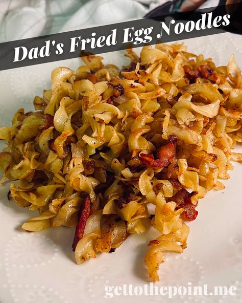 Fried Egg Noodles, Fried Egg And Noodles, Egg Fried Noodles, Crispy Egg Noodles Recipe, Fried Egg Noodles Crispy, Egg Noddles Dishes, Butter Garlic Egg Noodles, Egg Noddles, Egg Noodle Recipes