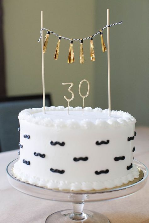 30 Cake Topper For Men, His 30th Birthday Cake, 30 Bday Cake For Men, Birthday Cake Decorating Ideas For Men, Cake For Hubby Birthday, Diy Birthday Cake For Him, 30th Birthday Ideas For Men Cake, 30th Bday Cake For Men, 30th Birthday Cake Men