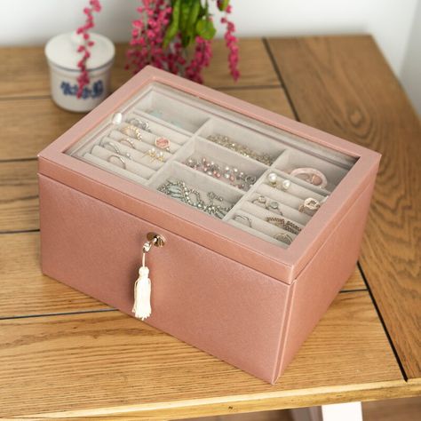 Honey Store, Packaging Jewelry, Organized Desk Drawers, Leather Jewellery, Leather Jewelry Box, Jewelry Chest, Luxe Jewelry, Box Paper, Earring Organizer