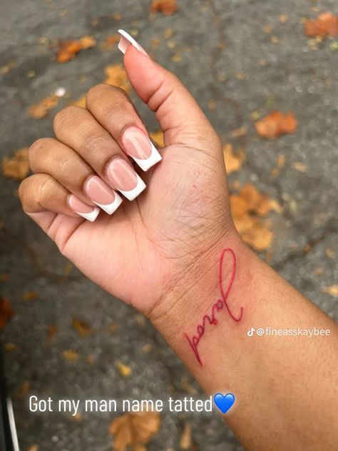 Places To Get Boyfriend Name Tatted, Places To Get Your Boyfriends Name Tattooed, Small Boyfriend Name Tattoos For Women, Boyfriends Name On Nails, Boyfriend Name Tattoo, Men Tattoo Girlfriend Name, Boyfriends Name Tattoo Ideas, Bf Name Tattoo Ideas, Boyfriend Name Tattoos For Women