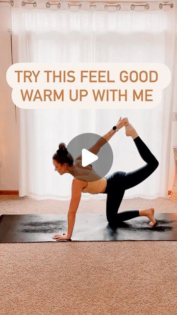 Fun Yoga Flow, Yoga Warm Up, Warm Up Yoga, Daily Yoga Routine, Gentle Yoga Flow, Yoga Thoughts, Yoga Flow Sequence, Vinyasa Flow Yoga, Morning Yoga Flow