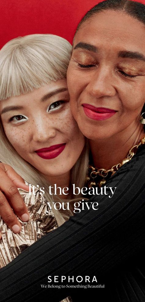 Sephora Holiday Campaign 2019 (Sephora) Christmas Brand Campaign, Holiday Campaign Photography, Christmas Beauty Campaign, Holiday Campaign Advertising, Sephora Campaign, Christmas Campaign Advertising, Hair Marketing, Holiday Marketing Campaigns, Makeup Advertisement