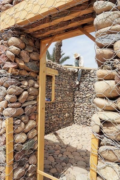 Earthship Design, Cob House Plans, Building A Stone Wall, Gabion Stone, Cordwood Homes, Eco Construction, Earth Sheltered Homes, Stone Cabin, Case In Pietra