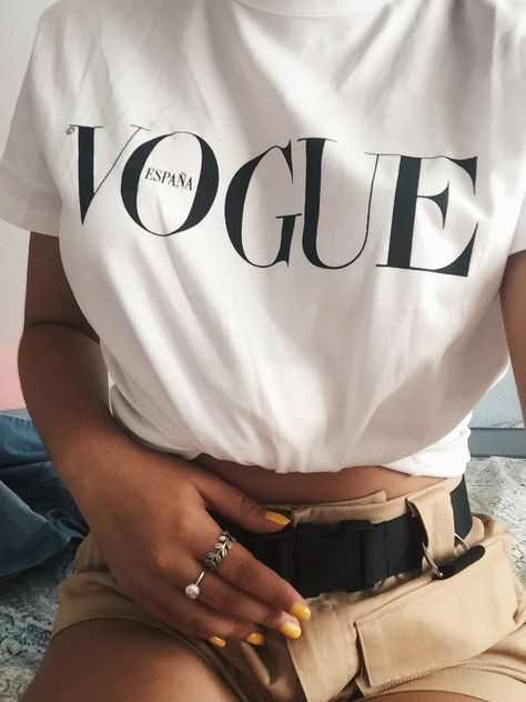 Vogue Spain T-shirt   Instagram: @sandrareyc Vogue Tshirt Outfit, Vogue T Shirt, Small Business Clothes, Space Uniform, Vogue Shirt, Vogue Tshirt, Small Business Clothing, Rich Girl Fashion, Female Shirt