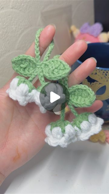 Crochet Lily Of The Valley Free Pattern, Lily Of The Valley Crochet Pattern, Lily Of The Valley Crochet, Crochet Lily Of The Valley, Yarn Projects Crochet, Lily Of The Valley Flowers, Beginner Crochet, My Pinterest, Yarn Projects