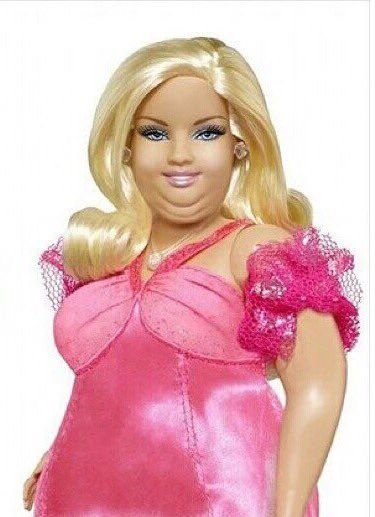 Barbie's little known twin sister Carbie... Barbie Dog, Barbie Funny, Barbies Pics, Barbie Sisters, Bad Barbie, Ugly Dolls, Black Doll, Barbie Movies, Barbie Collection