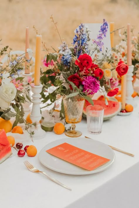 Colorful Elopement, Bright Wedding Flowers, Fruit Wedding, 21 Diner, Boda Mexicana, Wedding Place Settings, Bright Wedding, Rock My Wedding, Wildflower Wedding