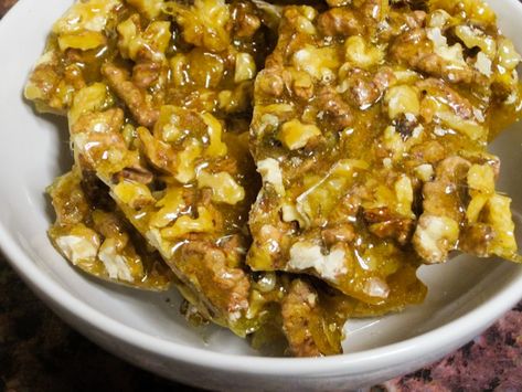 Kavey Eats » How To Make Walnut Brittle Walnut Brittle Recipe Easy, Chopped Walnut Recipes, Walnut Brittle Recipes, English Walnut Recipes, Walnut Recipes Dessert Easy, Brickle Recipe, Holidays Snacks, Walnut Recipes Dessert, Walnut Brittle