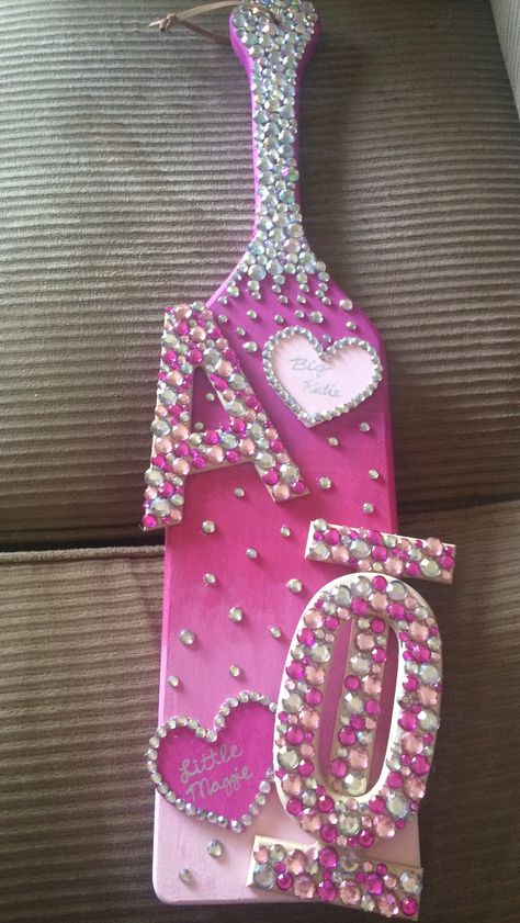 My big's alpha phi sorority paddle #biglittle #crafting #ombre #tsm #alphaphi #sororitypaddle Pearl Sorority Paddle, Pink Paddle Sorority, Pink Sorority Paddle, Alpha Phi Paddle, Big Little Paddles Sorority Ideas, Paddle Ideas Sorority, Paddle Sorority Big, Paddle Sorority, Rush Sorority