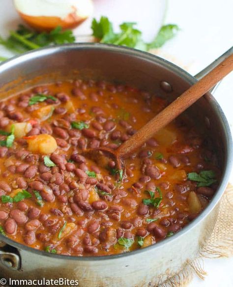 Puerto Rican Style beans - Immaculate Bites Puerto Rican Beans, Puerto Rican Style, Caribbean Foods, Hearty Stew, Boricua Recipes, Tasty Meat, Narcissistic Personality, Borderline Personality, Spanish Dishes