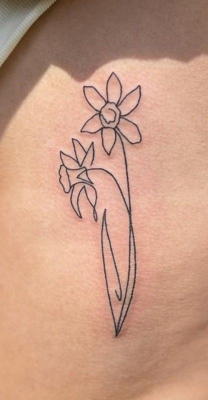 Daffodil One Line Drawing, 2 Daffodils Tattoo, Single Line Daffodil Tattoo, Daffodil Tattoo Linework, Single Line Tattoo Flower, Mini Daffodil Tattoo, Two Daffodils Tattoo, Daffodil Line Tattoo, Tiny Daffodil Tattoo