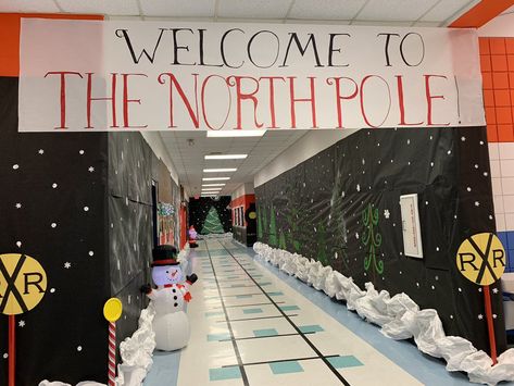 Christmas Hallway Decorations School, Christmas Hallway Decorations, School Hallway Decorations, Polar Express Christmas Party, Polar Express Theme, Hallway Decorations, Christmas Hallway, Polar Express Party, Classroom Christmas Decorations