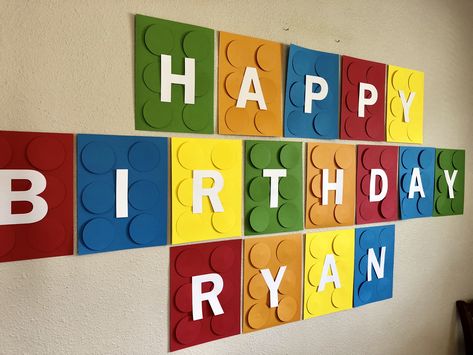 Building Blocks Party Ideas, Building Blocks Birthday Party, Building Block Birthday Party, Diy Lego Birthday Decorations, Lego 2nd Birthday Party, Lego Birthday Party Ideas Decorations, Lego Birthday Party Decorations Diy, Lego Decorations Birthday, Lego Birthday Decorations