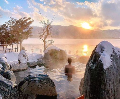 Hot Spring Bath, Japanese Winter, Hot Spring, Visit Japan, Lake, Bath, Japan, Hokkaido