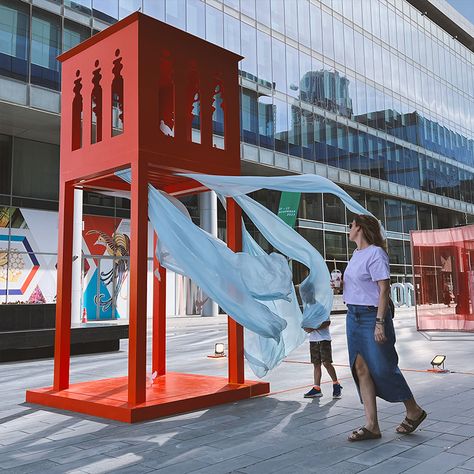 alya ola abbas' breeze houses channels air for dubai design week Dubai Design Week, Houses Art, Dubai Design, Interactive Art Installation, Heritage House, Dubai United Arab Emirates, Architectural Sketch, Interactive Art, Dubai Fashion