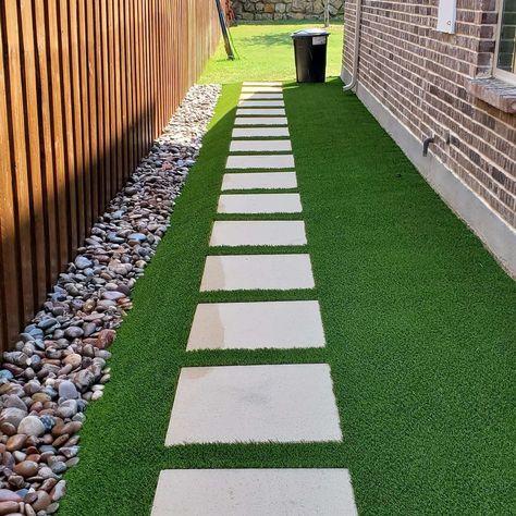 10 Side Yard Ideas | The Family Handyman Fake Grass Small Backyard Ideas, Backyard Low Maintenance Ideas, Low Maintenance Landscape Ideas Backyard, Turf Front Yard Ideas, Backyard Turf Ideas, Concrete Backyard Ideas, Turf Backyard Ideas, Parlor Ideas, Narrow Backyard Ideas