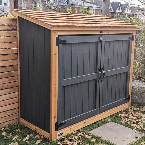 Covered Outdoor Wood Storage, Shed For Garbage Cans, Garbage Recycling Storage Outdoor, Garden Bin Storage, Garbage Shed Ideas, Trash Can Shed Outdoor, Shed For Backyard, Wood Garbage Can Holder Diy, Recycle Bin Storage Outdoor