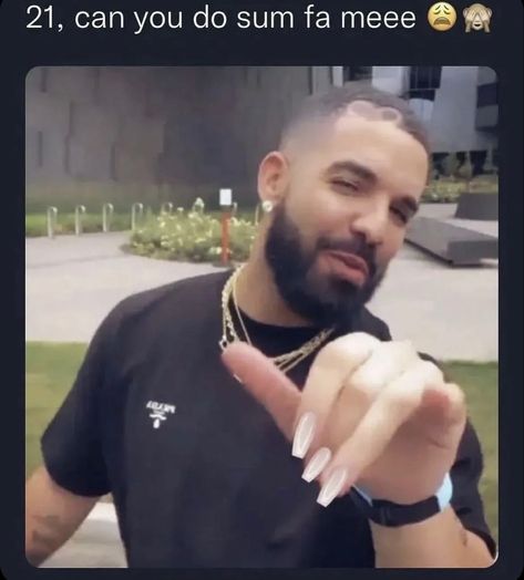 Drake Meme, Serbia And Montenegro, The Hollywood Bowl, Athletic Hairstyles, Horror Music, Science Fiction Tv, Movie Genres, Perm, Tattoos For Women