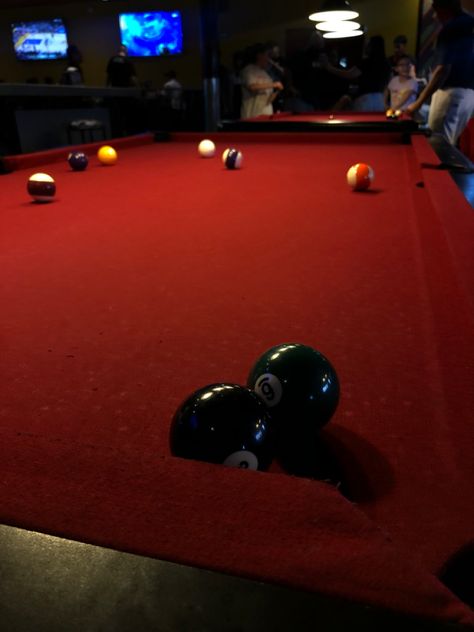 Pool Balls Aesthetic, Ball Pool Aesthetic, Pool Game Aesthetic, 8ball Aesthetic, Pool Table Aesthetic, 8 Ball Aesthetic, 8 Pool Ball, Bowling Ideas, Tiktok Photo