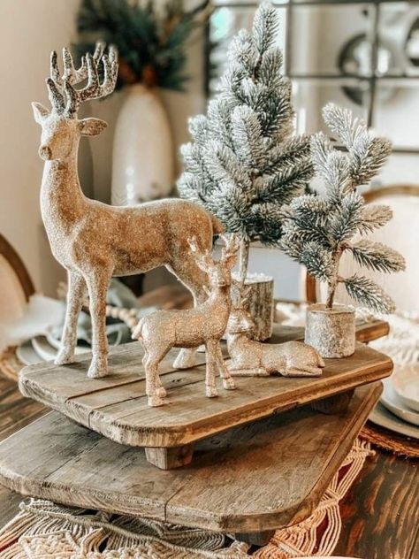 White Woodland Christmas Decor, Stag Christmas Decorations, Christmas Decor With Deer, Wildlife Christmas Decor, Christmas Decor Woodland, Deer Decorations Christmas, Woodlands Christmas Decor, Christmas Forest Decor, Winter Forest Christmas Decor