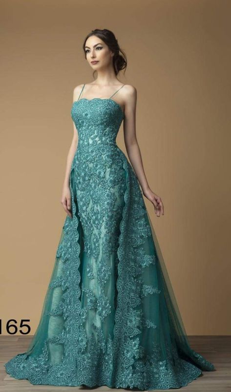 Turquoise Dress, Teal Turquoise, Gala Dresses, Gorgeous Gowns, Beautiful Gowns, Couture Dresses, Fancy Dresses, Ball Dresses, Beautiful Dress