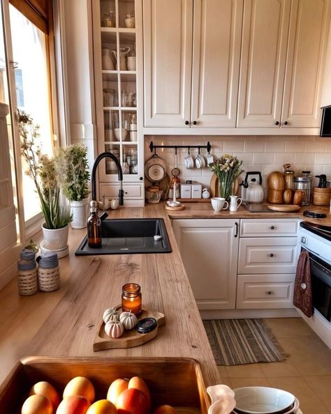 Warm Toned Kitchen, Cottagecore Interior, Mom Kitchen, Dream House Rooms, Cozy Kitchen, Dream House Interior, Dream House Decor, White Cabinets, Dream Home Design