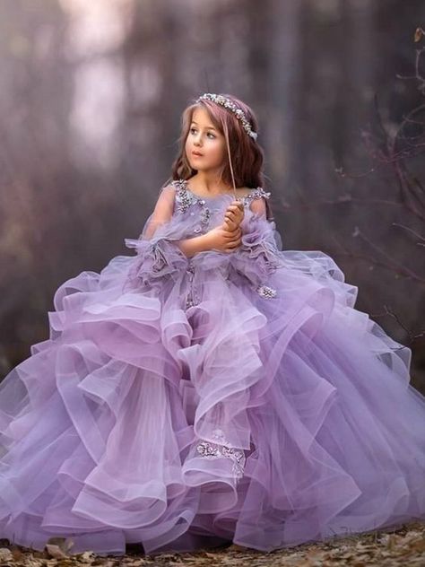 Baby girls princess style dress Purple Flower Girls, Purple Flower Girl Dress, Princess Flower Girl Dresses, Princess Flower, Girls Pageant Dresses, Pageant Gowns, Gowns For Girls, Dress Drawing