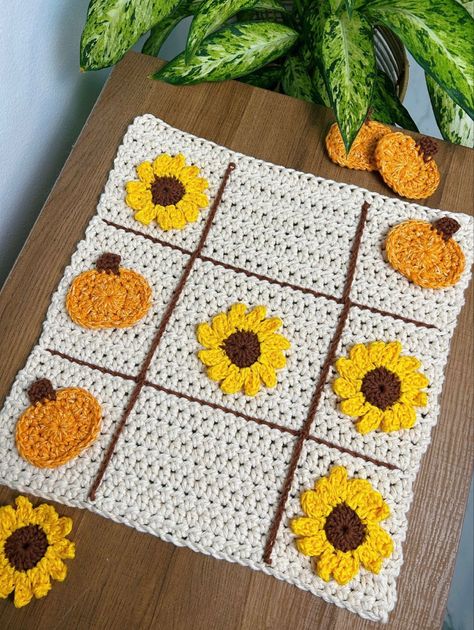 Crochet Games For Kids, Crochet Games, Thanksgiving Crochet, Crochet Game, Tic Tac Toe Board, Fall Crochet, Fall Crochet Patterns, Crochet Toys Free, Crocheting Projects