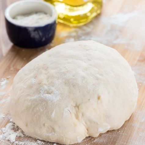 The ULTIMATE Pizza Dough Recipe - this easy pizza dough makes the BEST soft pizza crust. Make white, whole wheat, or even gluten free pizza with this recipe. Ultimate Pizza Dough Recipe, Savory Cravings, Easy Pizza Crust, Beef Pizza, Thick Crust Pizza, Easy Pizza Dough, Whole Wheat Pizza, Make Your Own Pizza, Pizza Dough Recipe