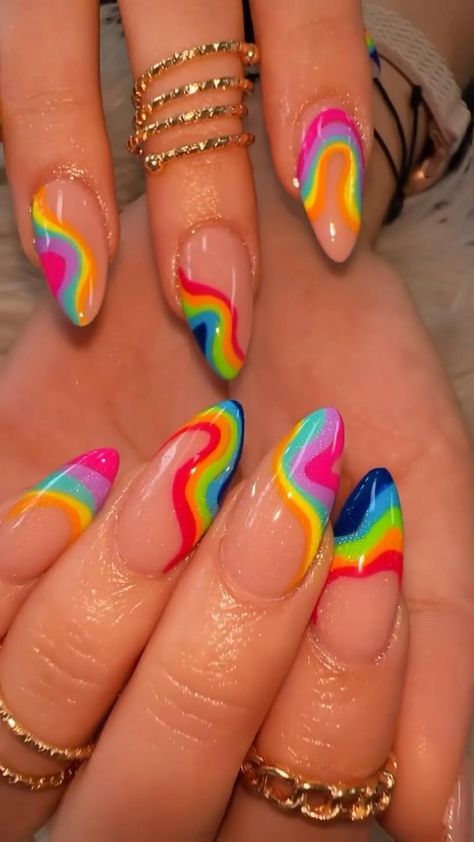 Rave Nails, Unghie Nail Art, Hippie Nails, Colorful Nail, Crazy Nails, Ideas Nails, Nails Simple, Festival Nails, Rainbow Nails