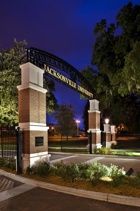 Campus Landscape Design, Jacksonville University, Campus Landscape, Entrance Signage, Compound Wall Design, School Building Design, Gate Way, School Entrance, University Architecture