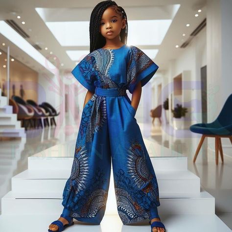 𝐅𝐚𝐬𝐡𝐢𝐨𝐧 𝐒𝐜𝐡𝐨𝐨𝐥 𝐢𝐧 𝐈𝐛𝐚𝐝𝐚𝐧 | Adorable Ankara jumpsuit inspirations! | Instagram Ankara Jumpsuit For Kids, Ankara Jumpsuit, African Dresses For Kids, Ankara Fashion, Jumpsuit For Kids, Fashion School, Jumpsuit Outfit, Design Dresses, Kitenge