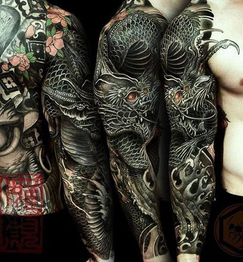 Men With Tattoos, Tattoo Fairy, Tattoo Advice, Mangas Tattoo, Dragon Tattoos For Men, Dragon Sleeve, Tattoo Placements, Polynesian Tattoos, Dengeki Daisy