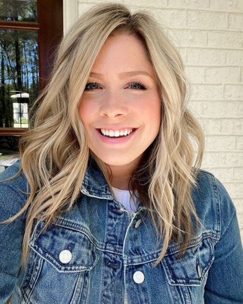 Kate Bryan, Ashley Brooke Designs, The Best Hair Products, Best Hair Products, Sassy Haircuts, Textured Haircut, Ashley Brooke, Balayage Hair Blonde, The Small Things