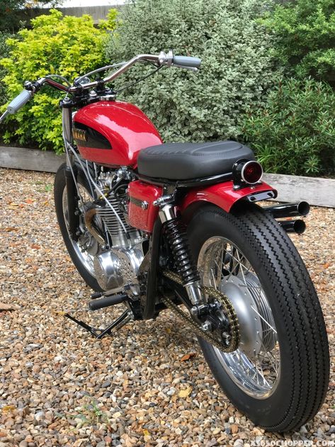 Brat Style Motorcycle, Brat Bikes, Xs650 Chopper, Motorcycle Restoration, Yamaha 650, Brat Motorcycle, Yamaha Motorbikes, Motorcycle Baby, Brat Bike