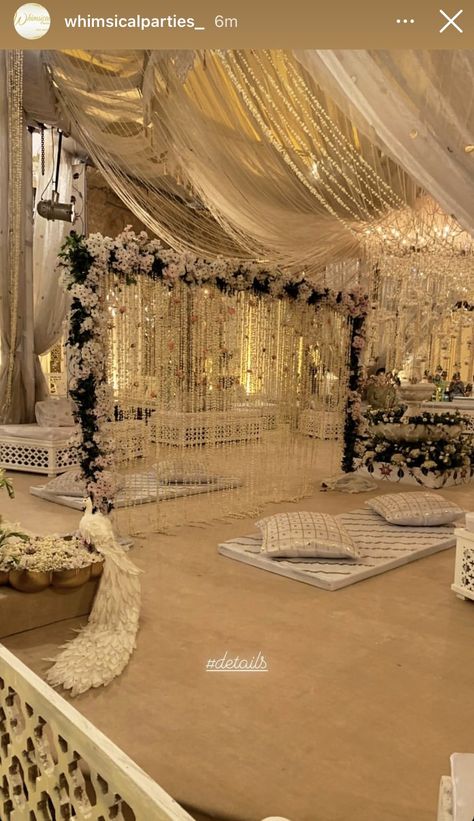 Nikkah Decor, Nikkah Ideas, Pakistani Wedding Decor, Nikkah Wedding, Wedding Nikkah, Nikah Decor, Nikah Ceremony, Dream Wedding Reception, Desi Wedding Decor