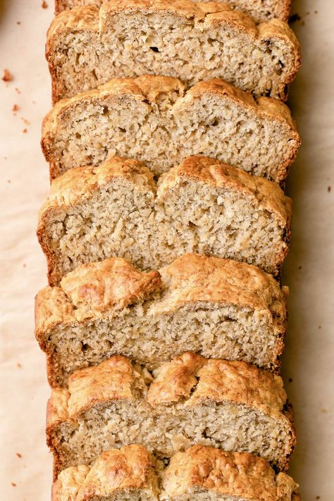 Banana Quick Bread, Best Vegan Banana Bread, Banana Bread Easy, Vegan Banana Bread Easy, Protein Banana Bread, Vegan Banana Bread Recipe, Vegan Baking Recipes, Light Breakfast, Easy Banana Bread Recipe