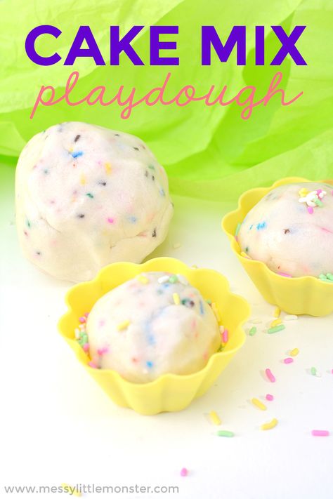 Edible Playdough Recipe, Dog Safe Cake Recipe, Edible Play Dough Recipe, Edible Slime Recipe, Edible Playdough, Dog Cake Recipes, Diy Playdough, Edible Slime, Fun Diy Craft Projects