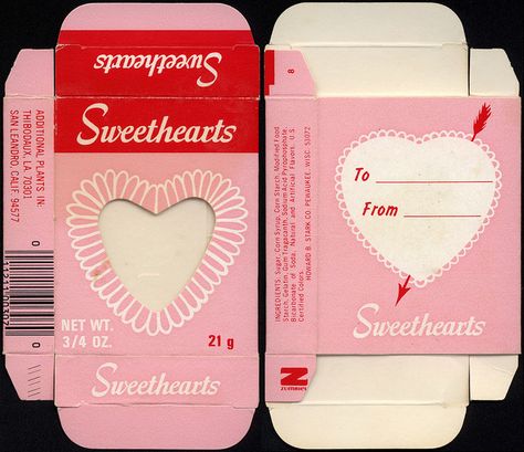 Stark - Sweethearts - Valentine's candy box - circa 1976 by JasonLiebig, via Flickr Paper Toys Template, Candy Packaging, Conversation Hearts, 카드 디자인, Valentine Candy, Vintage Candy, Converse With Heart, Images Vintage, Tag Design