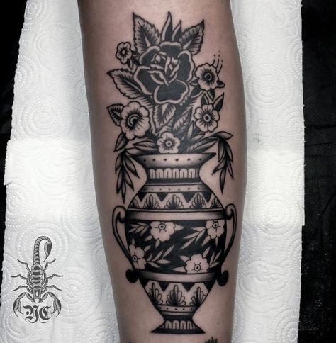 #tattoo #tattoos #inked #tattooart #tattooed #tattooideas #tattoodesign #tattooinspiration #tattoosleeve #tattooflash #inkedgirls #tattooedwomen  #InkLaughs  #TattooFails Traditional Tattoo Vase, Shaded Tattoos, Tattoo Touch Up, Vase Tattoo, Traditional Vase, Backpiece Tattoo, Traditional Tattoo Flowers, Small Chest Tattoos, Neotraditional Tattoo